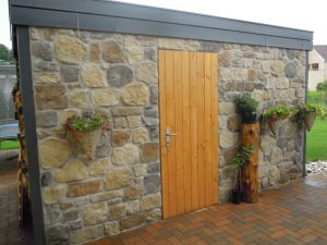 Dekorativni kamen na hiši